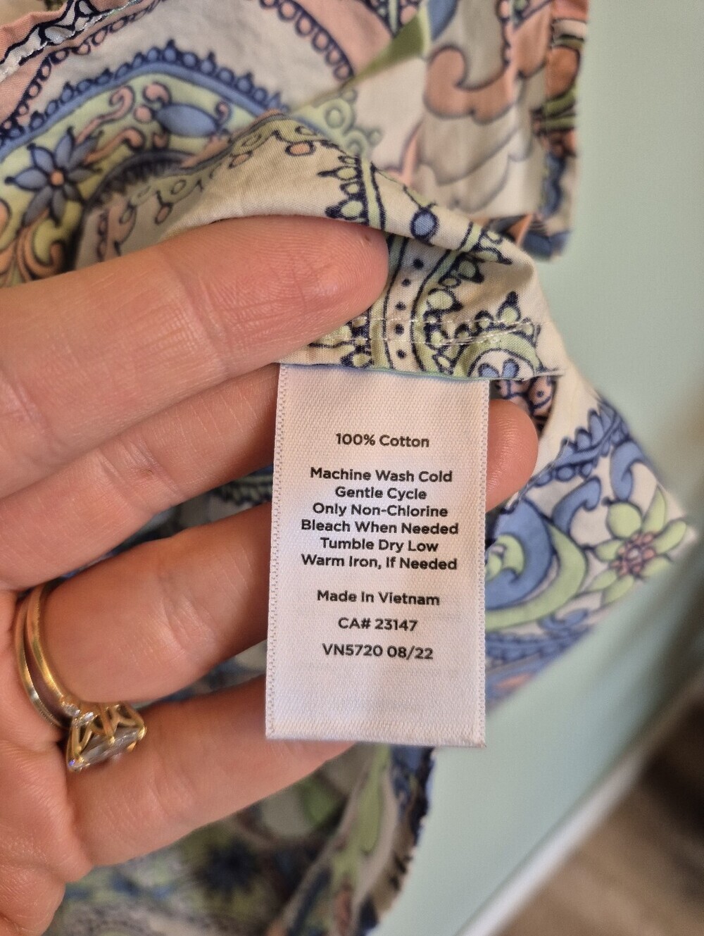 Talbots Women's Preppy Blue Pastel Floral Paisley Button-Up Shirt Size Medium - Picture 6 of 6